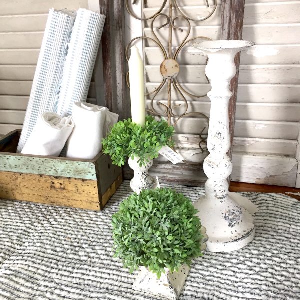 rustic-farmhouse-style-candle-holder-aged-patina