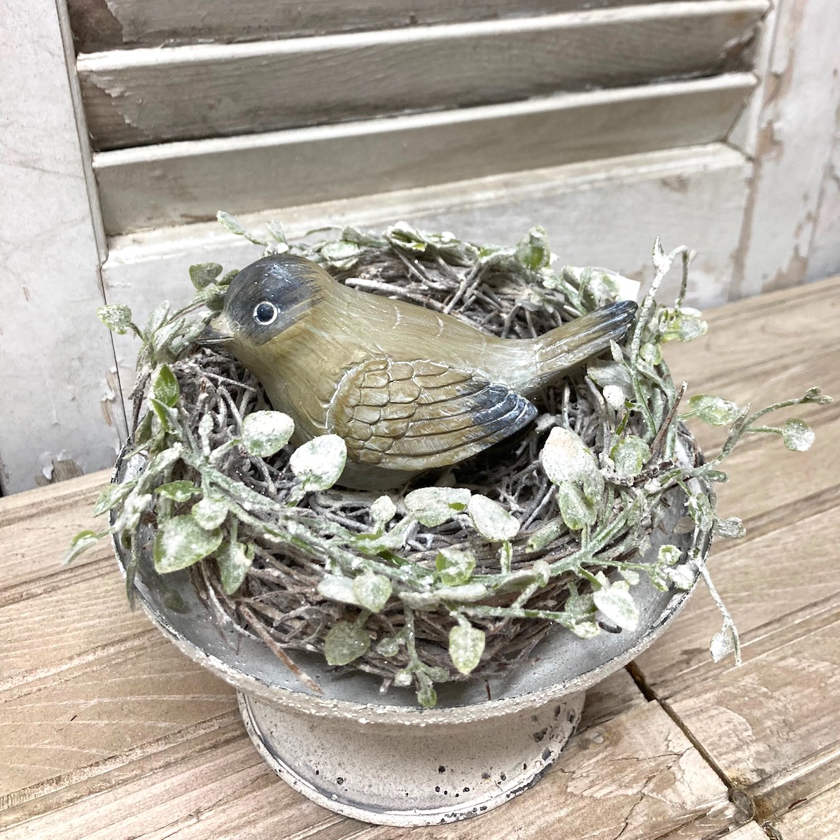 Frosted Twined Vine Nest