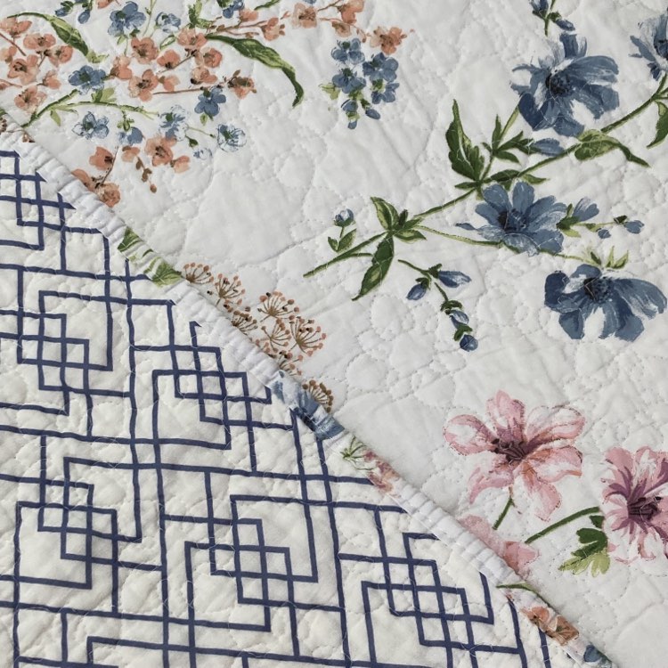 Cynthia Quilt Set  – Front and Back