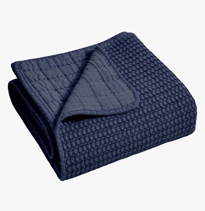 Waffle Weave Navy Quilt Set