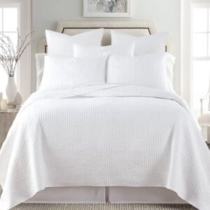 Cross Stitch Solid White Quilt Set includes a quilt and 2 shams
