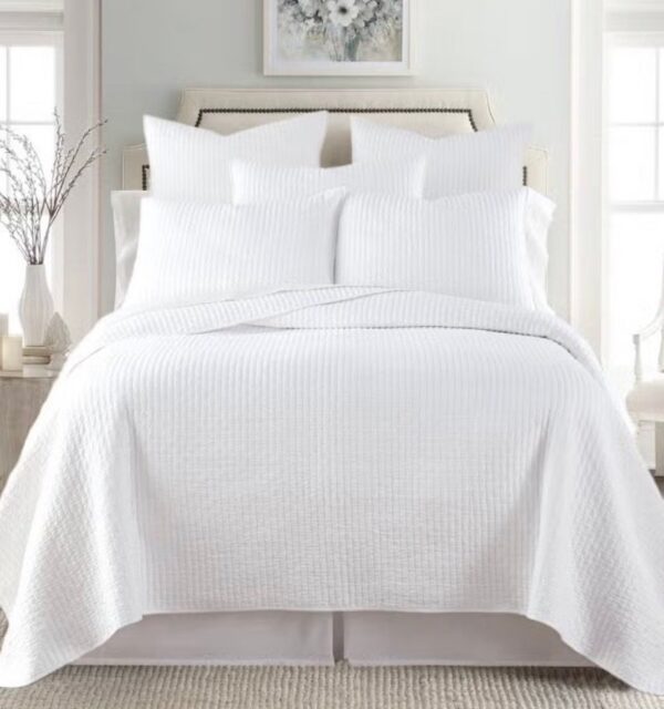 Cross Stitch Solid White Quilt Set includes a quilt and 2 shams