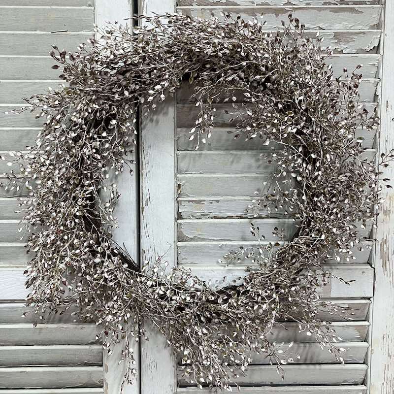 Luna Brown Foliage Large Wreath