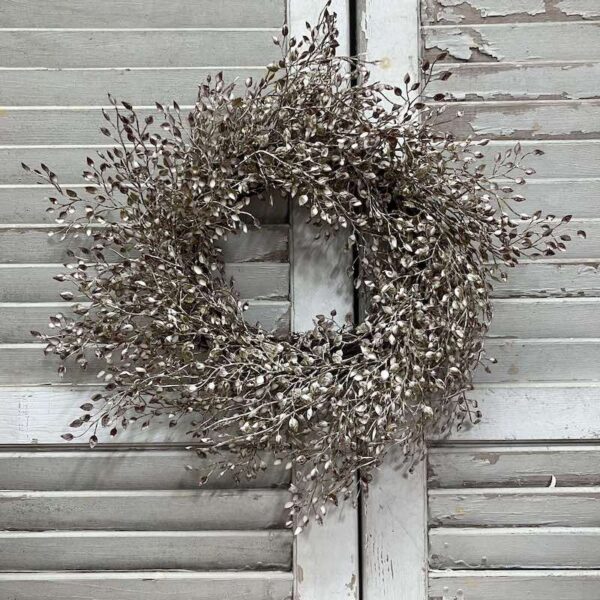 Luna Brown Foliage Medium Wreath and Candle Ring Luna Brown Foliage Medium Wreath and Candle Ring