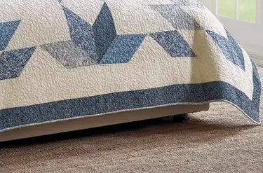 Bright Star Blue Quilt Set