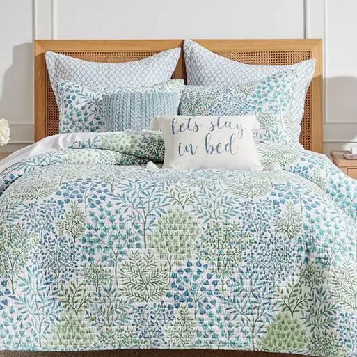 English Garden Green Quilt Collection