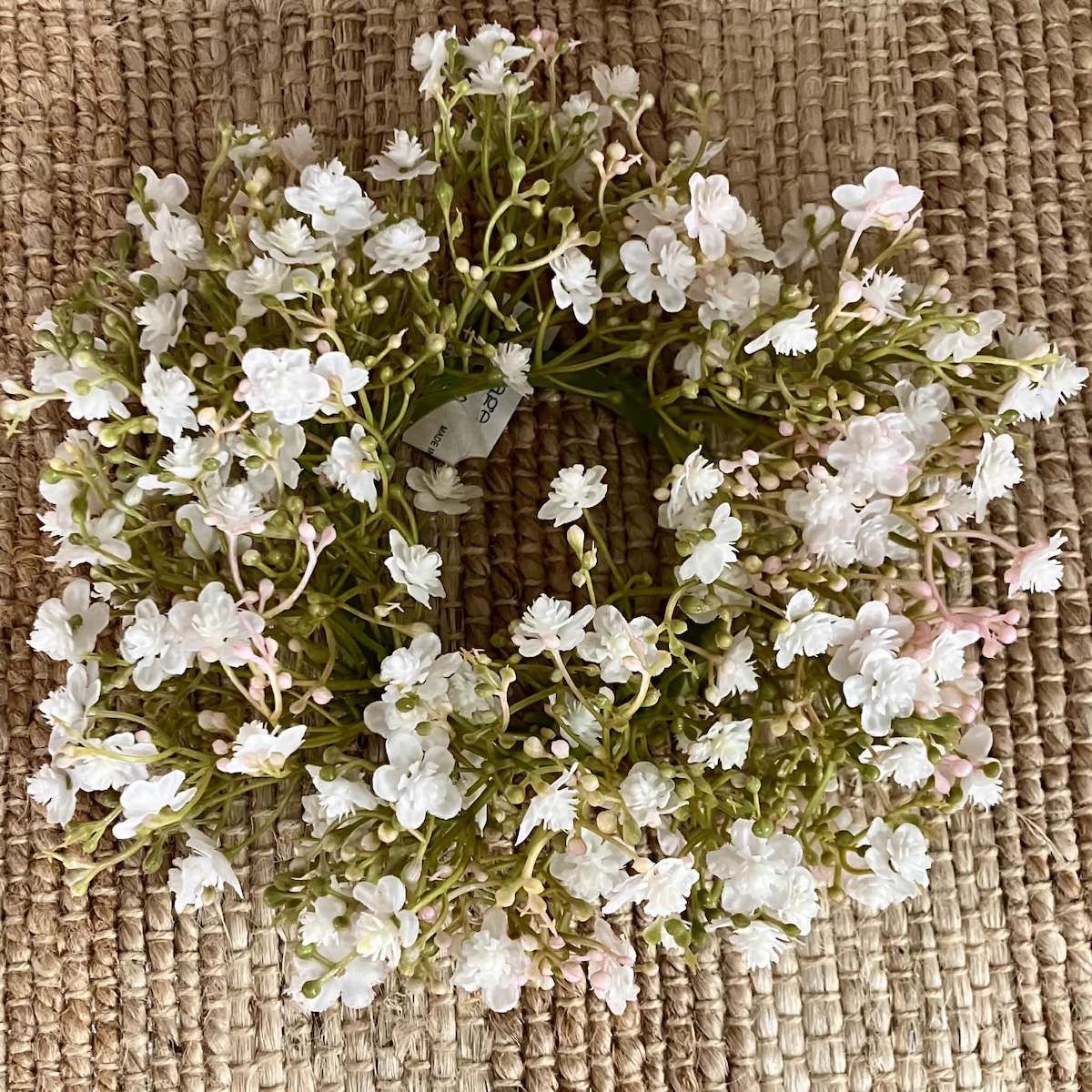 Stardust White Flowers and Greenery Small Candle Ring and Wreath